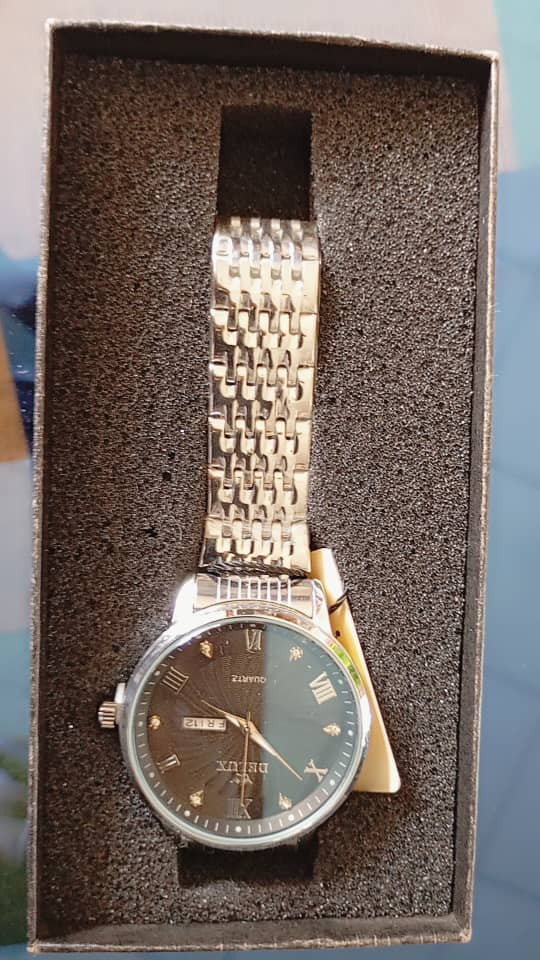 montre en acier