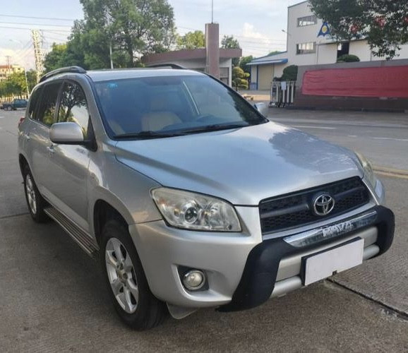 Toyota RAV4 2011 2.0L version classique automatique - voiture d’occasion
