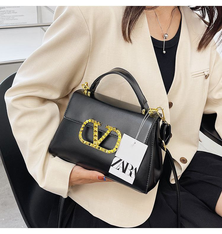 Sac à bandoulière unique transfrontalier 2023 nouvelle mode simple haut de gamme sac de messager pour dames sacs de style étranger